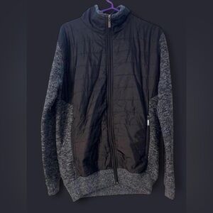 Men's Black and Gray Jacket